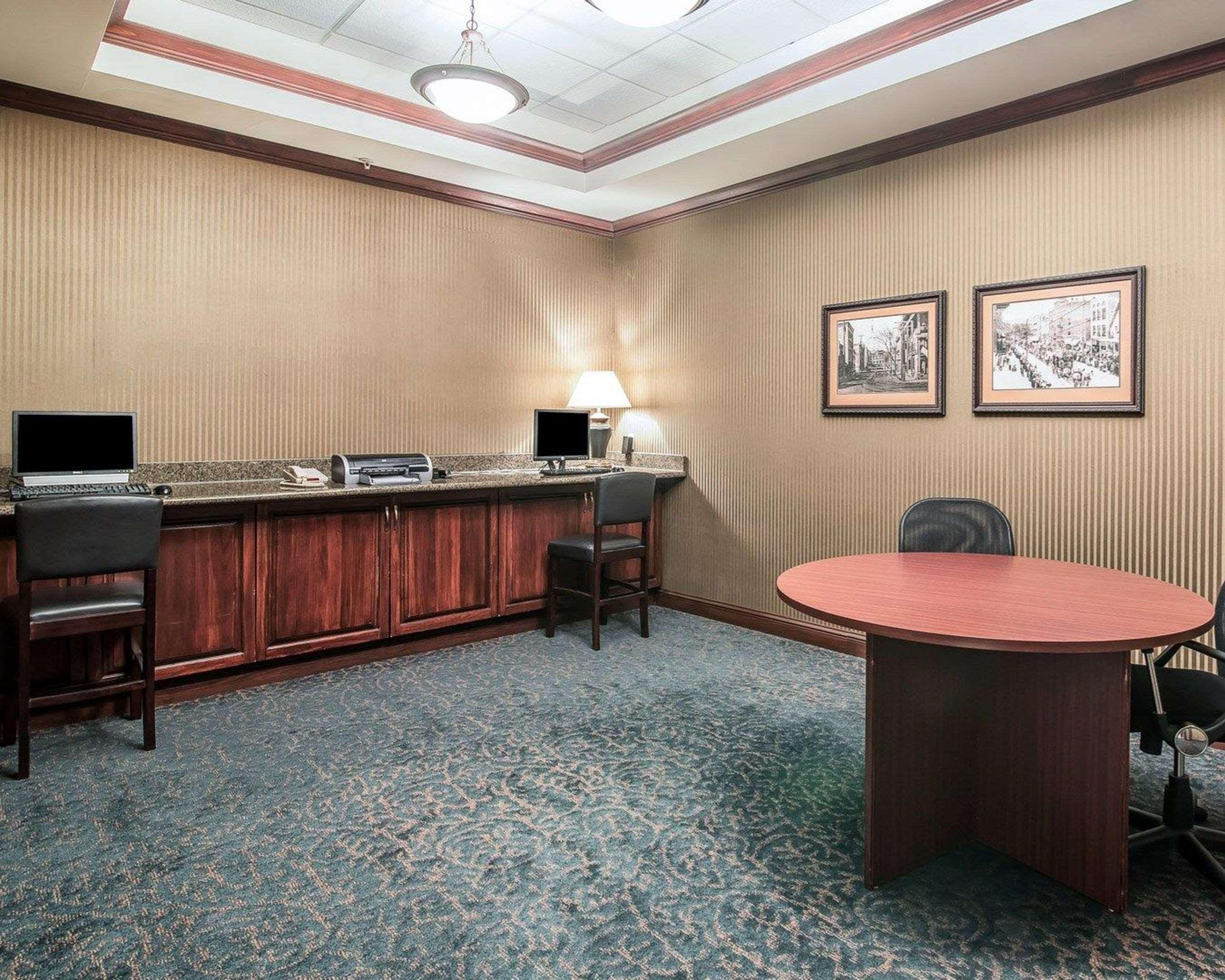 The Marx - Downtown - University Area Oneonta