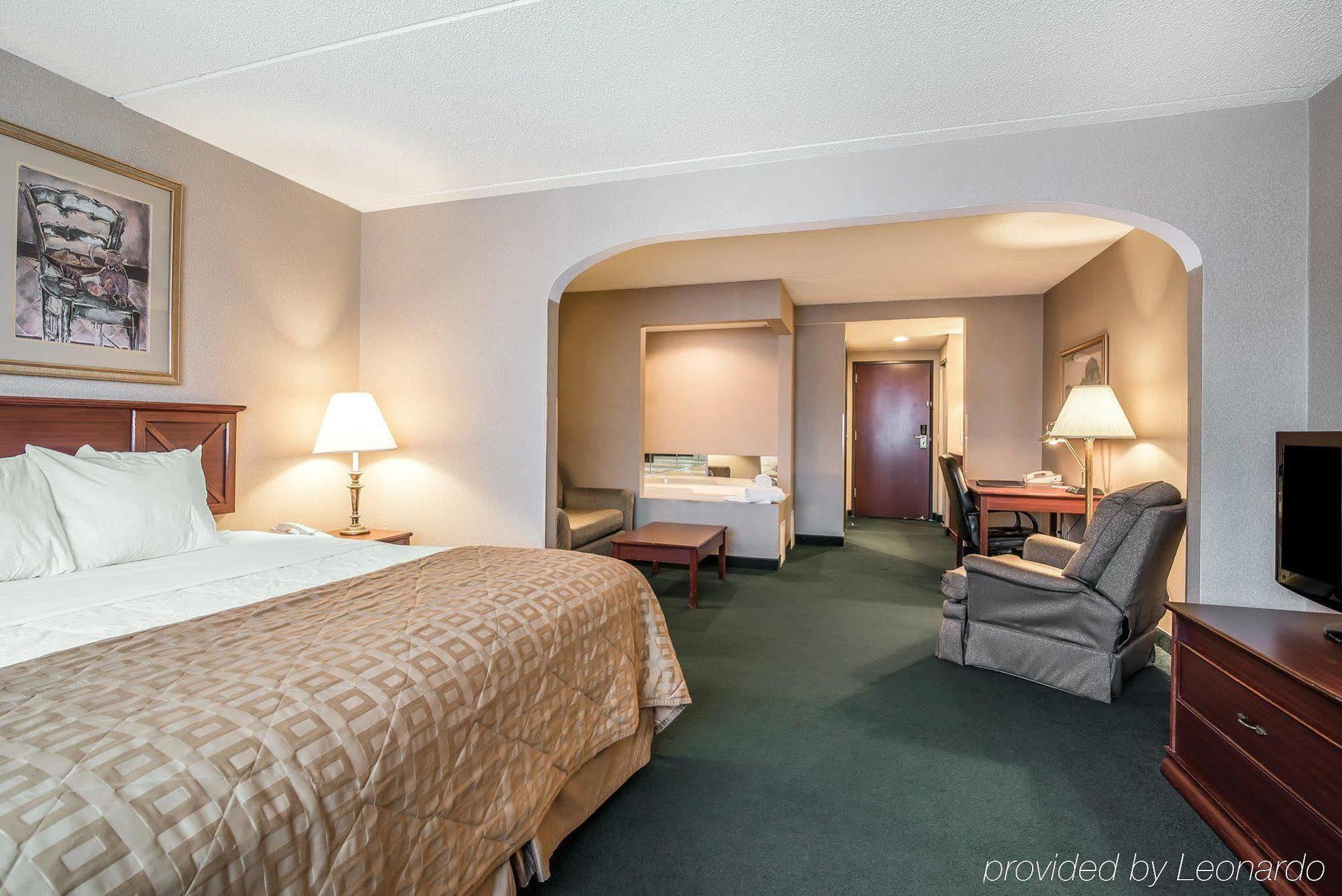 The Marx - Downtown - Area 3* Oneonta